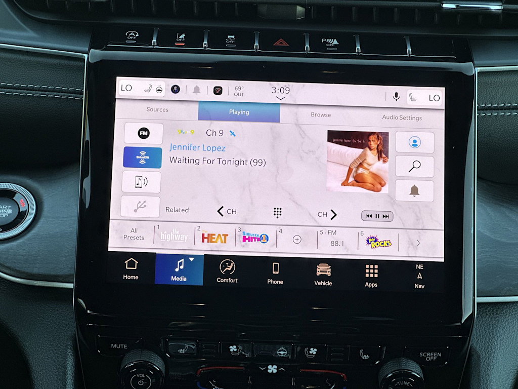 Thumbnail: 2025 Jeep Grand Cherokee - 11