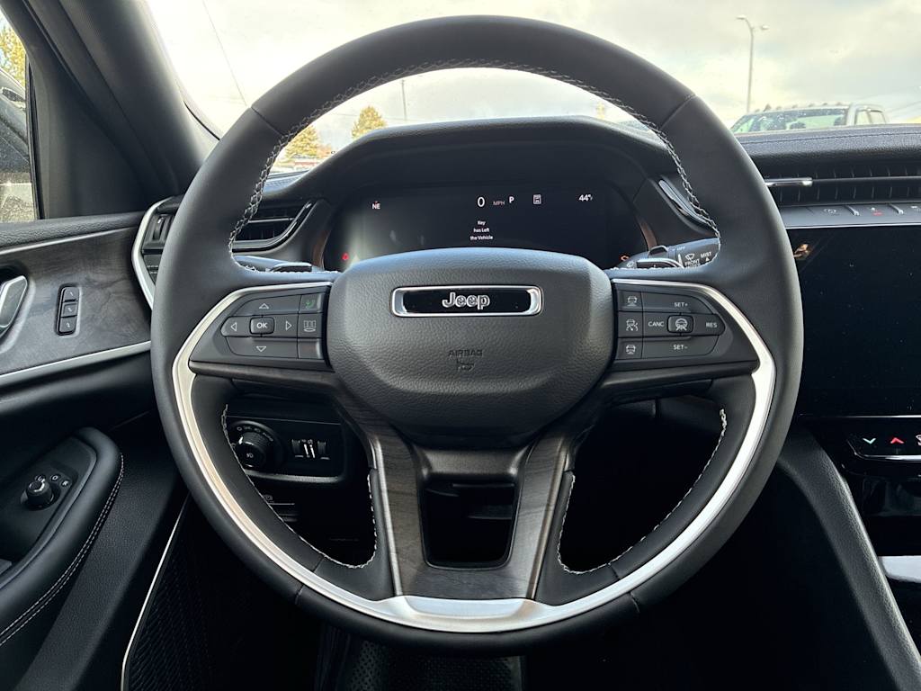 Thumbnail: 2026 Jeep Grand Cherokee - 2