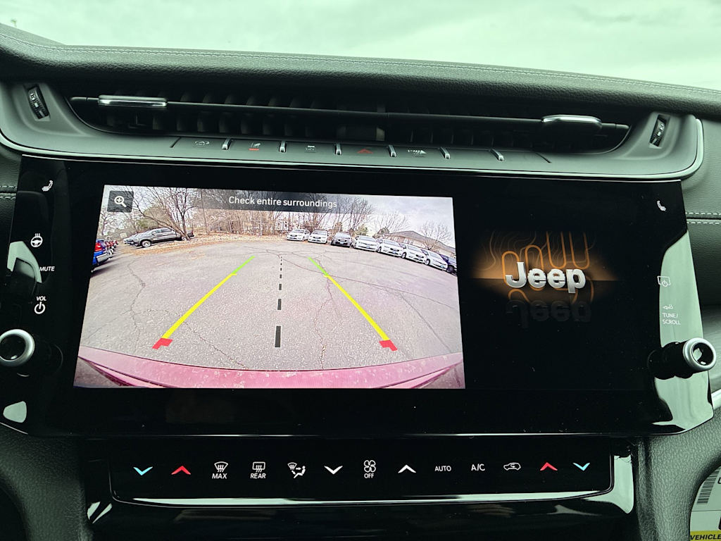 Thumbnail: 2026 Jeep Grand Cherokee - 25