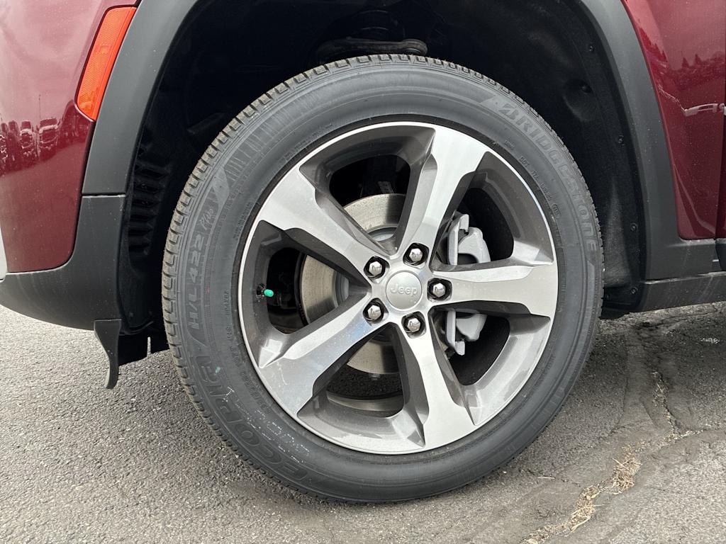 Thumbnail: 2026 Jeep Grand Cherokee - 6