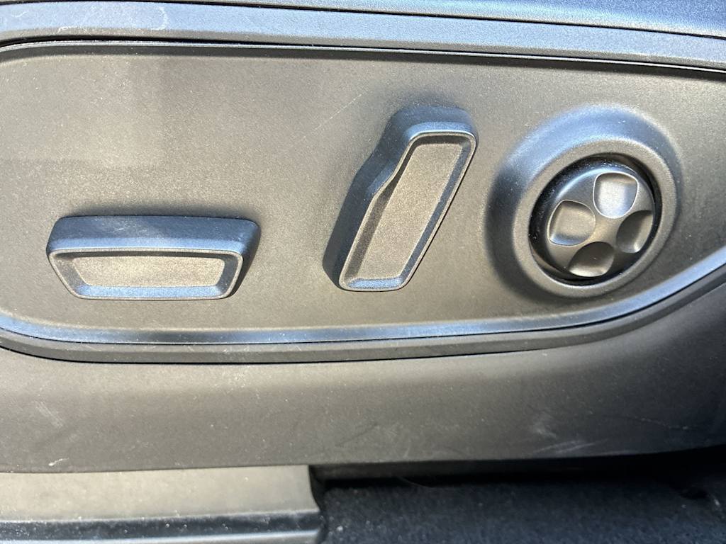 Thumbnail: 2024 Jeep Grand Cherokee L - 19