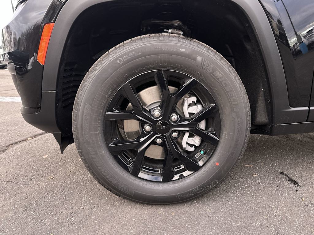 Thumbnail: 2025 Jeep Grand Cherokee L - 6