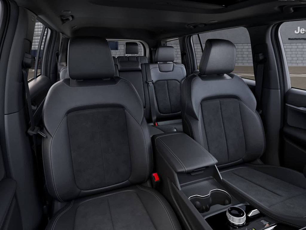 Thumbnail: 2026 Jeep Grand Cherokee L - 6