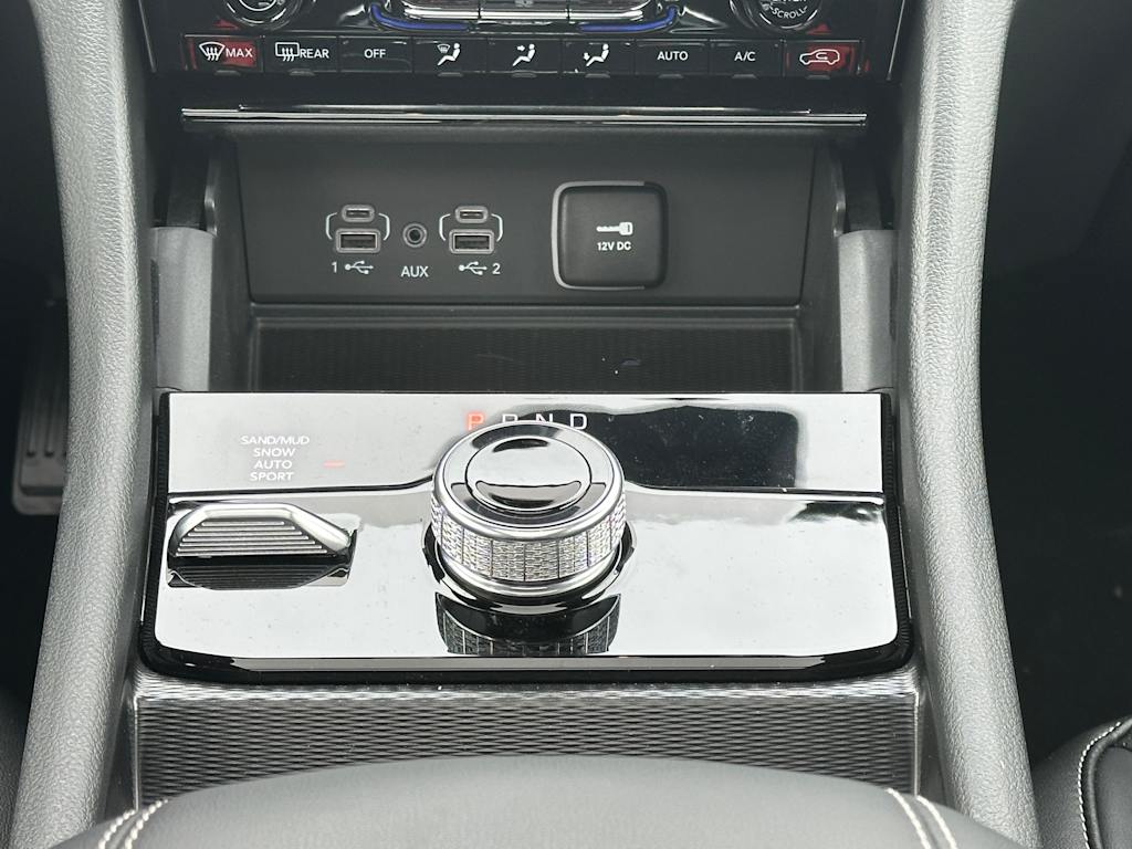 2025 Jeep Grand Cherokee L Limited Edition 9
