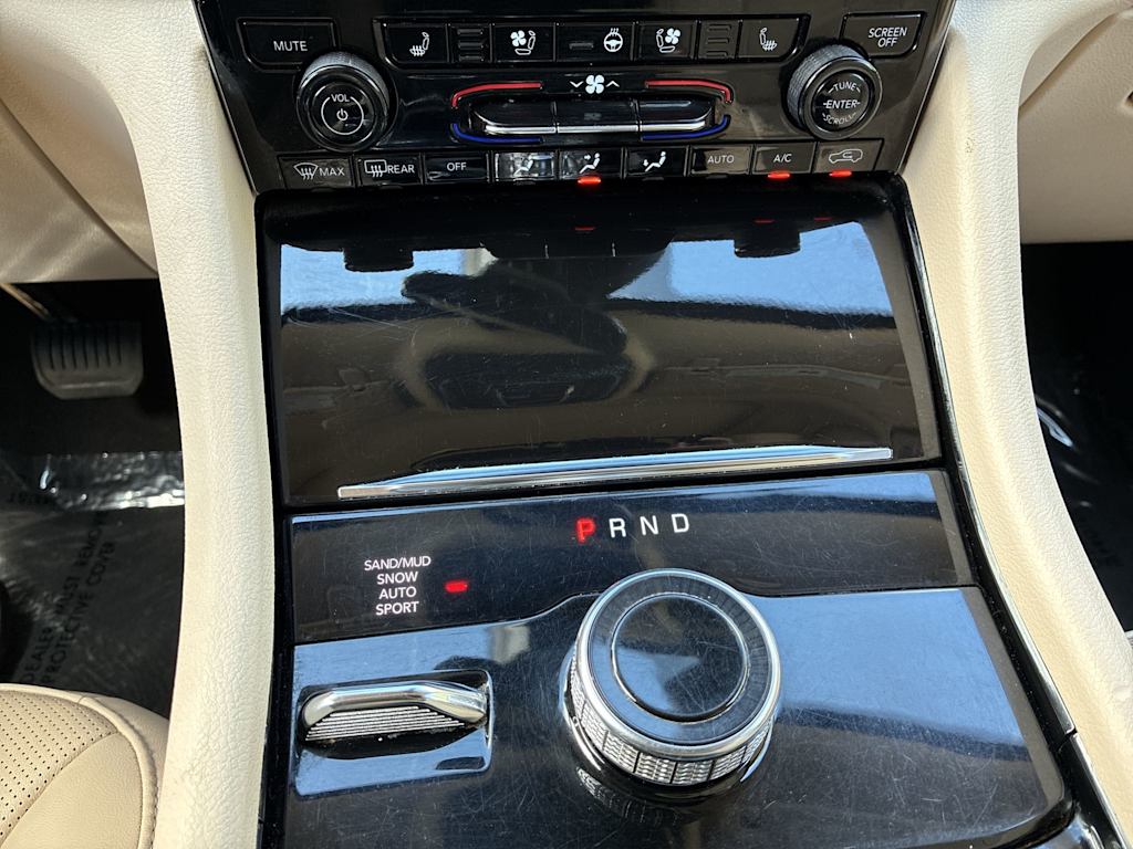 Thumbnail: 2022 Jeep Grand Cherokee L - 23