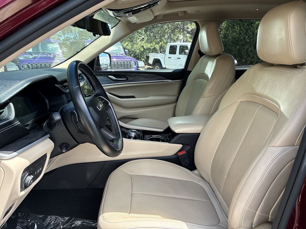 Thumbnail: 2022 Jeep Grand Cherokee L - 9
