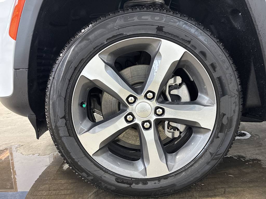 Thumbnail: 2026 Jeep Grand Cherokee L - 6