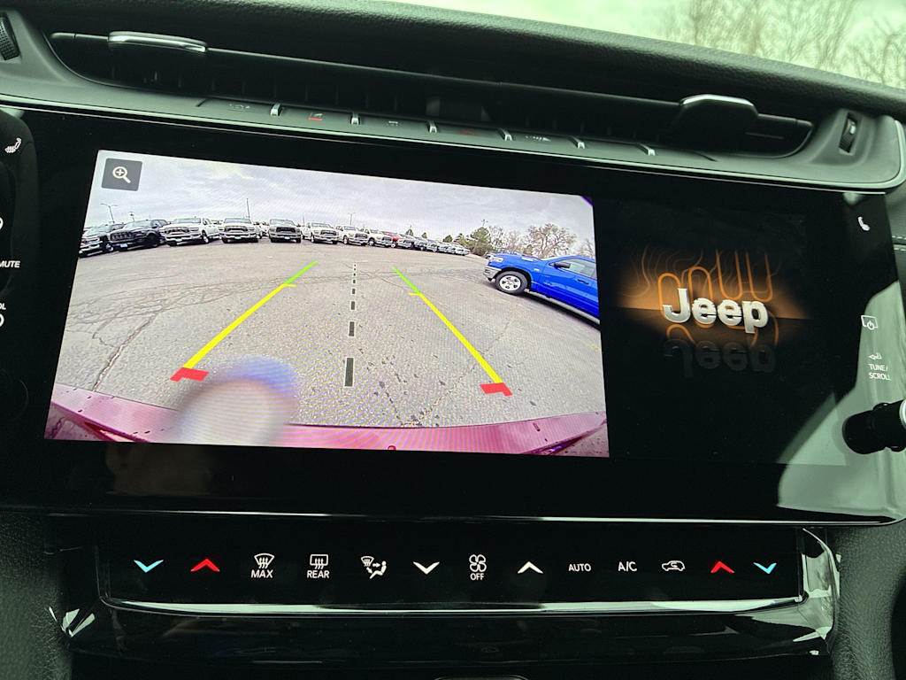 Thumbnail: 2026 Jeep Grand Cherokee L - 24