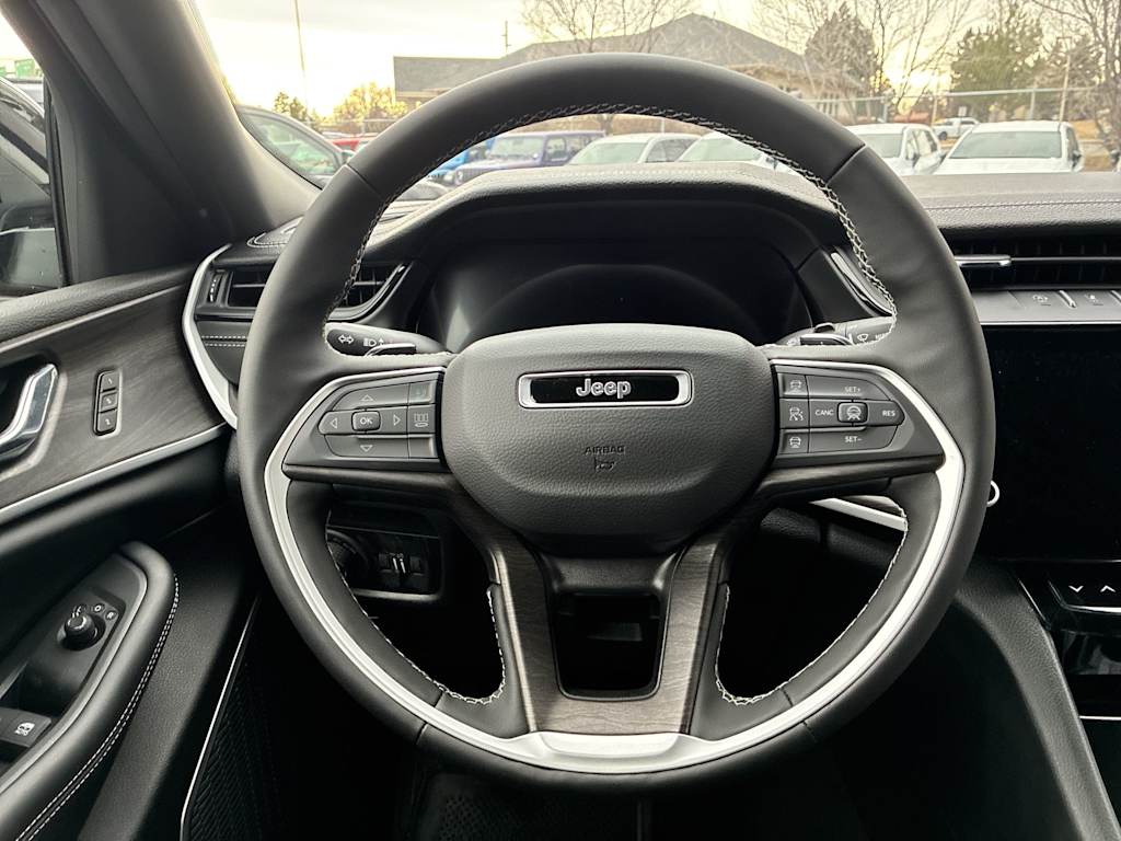 Thumbnail: 2026 Jeep Grand Cherokee L - 2