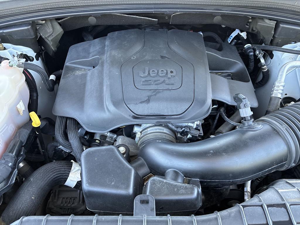 Thumbnail: 2022 Jeep Grand Cherokee L - 8