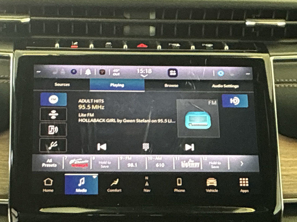 Thumbnail: 2023 Jeep Grand Cherokee L - 12