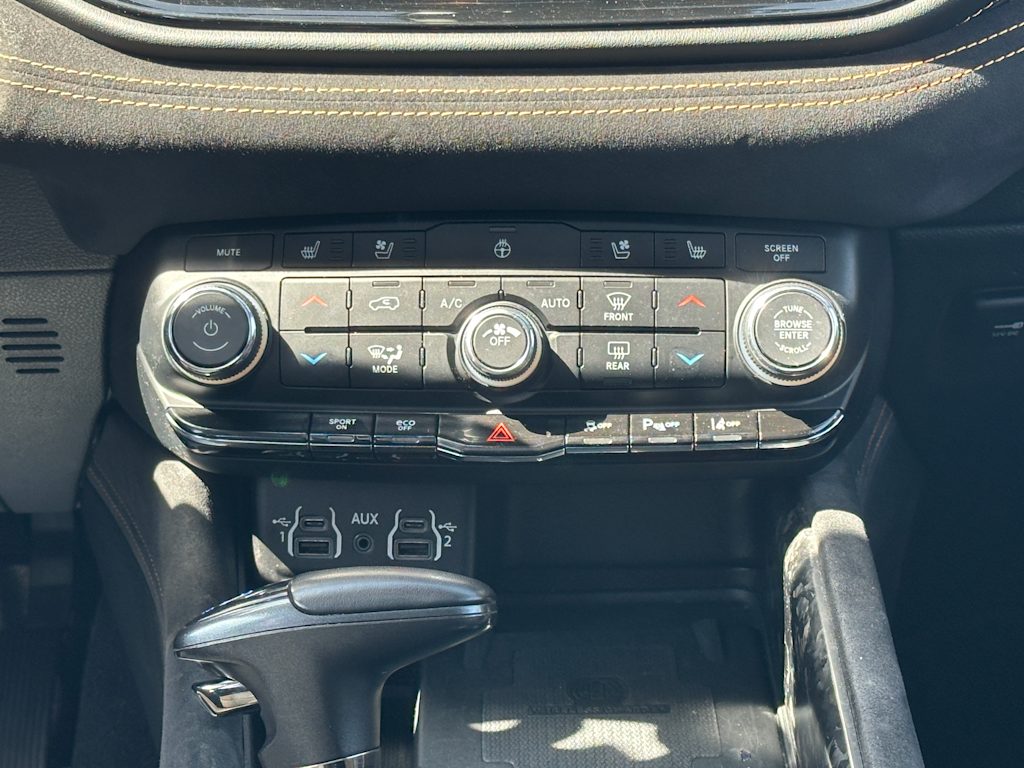 2023 Dodge Durango R/T 16