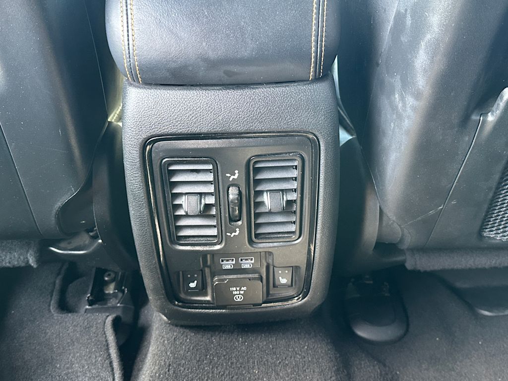 2023 Dodge Durango R/T 18
