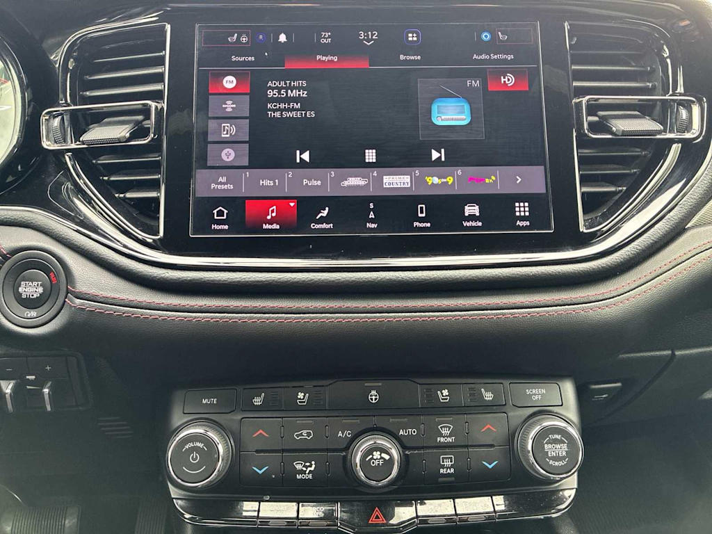 Thumbnail: 2022 Dodge Durango - 23