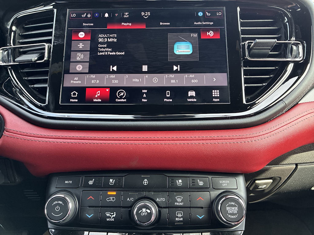 Thumbnail: 2022 Dodge Durango - 18