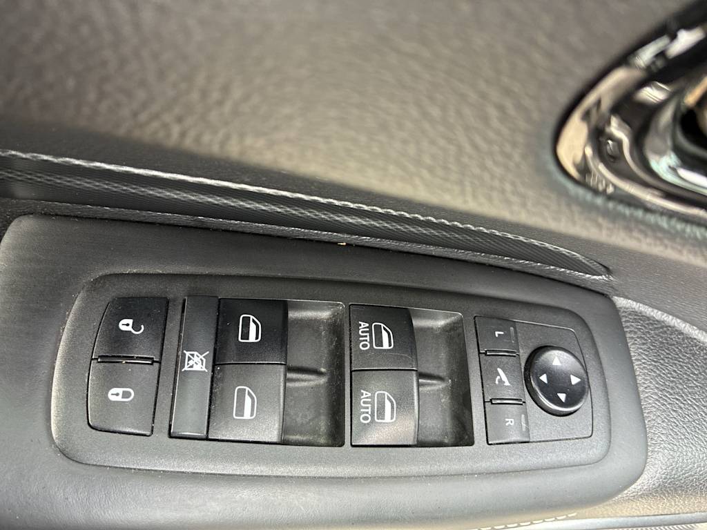 Thumbnail: 2021 Dodge Durango - 20