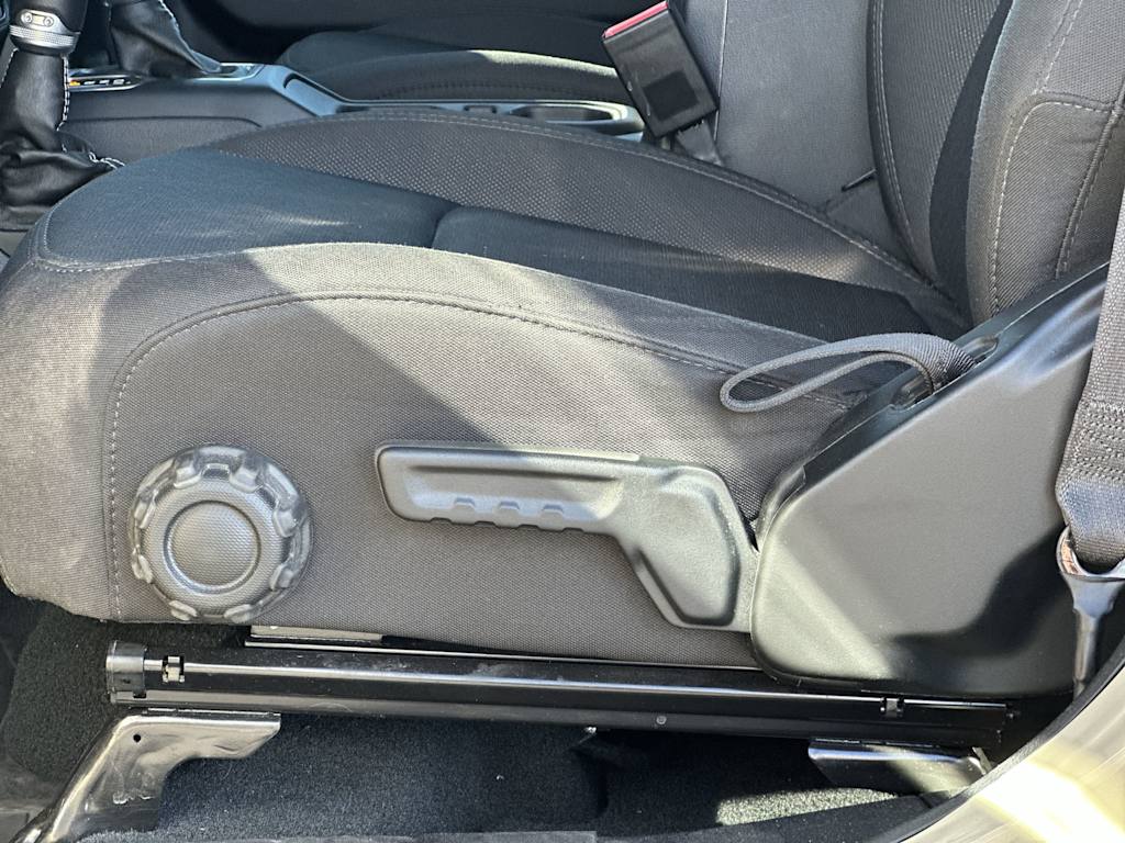 Thumbnail: 2022 Jeep Gladiator - 19