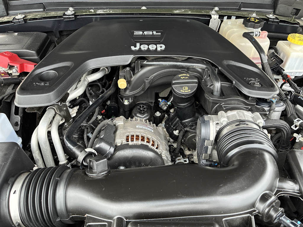 Thumbnail: 2021 Jeep Gladiator - 9