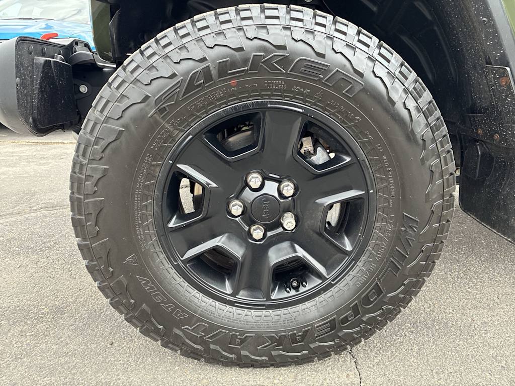 Thumbnail: 2021 Jeep Gladiator - 8