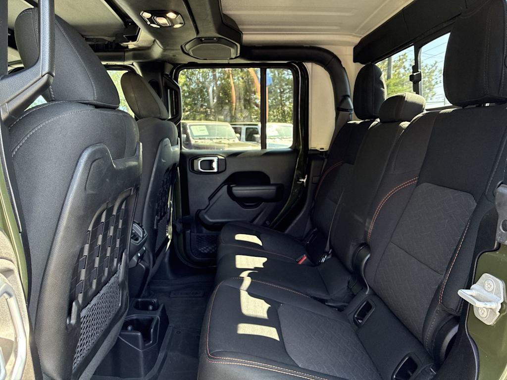 Thumbnail: 2022 Jeep Gladiator - 11