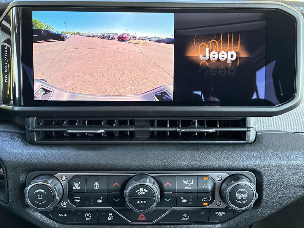 Thumbnail: 2026 Jeep Gladiator - 25