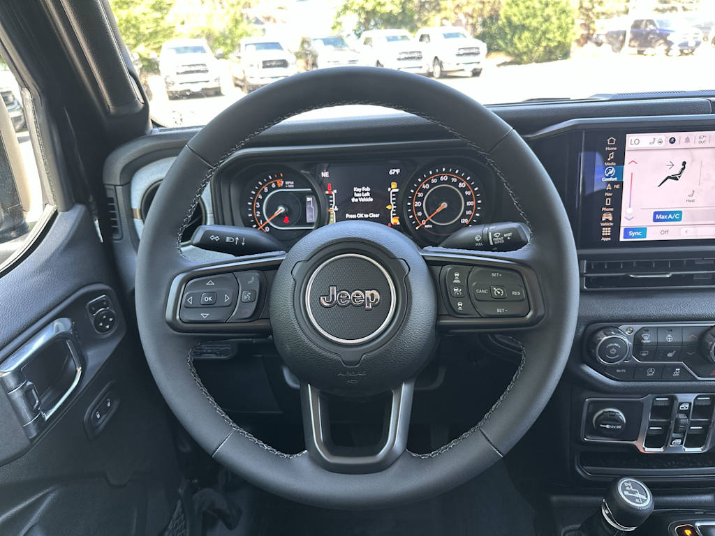 Thumbnail: 2025 Jeep Gladiator - 2