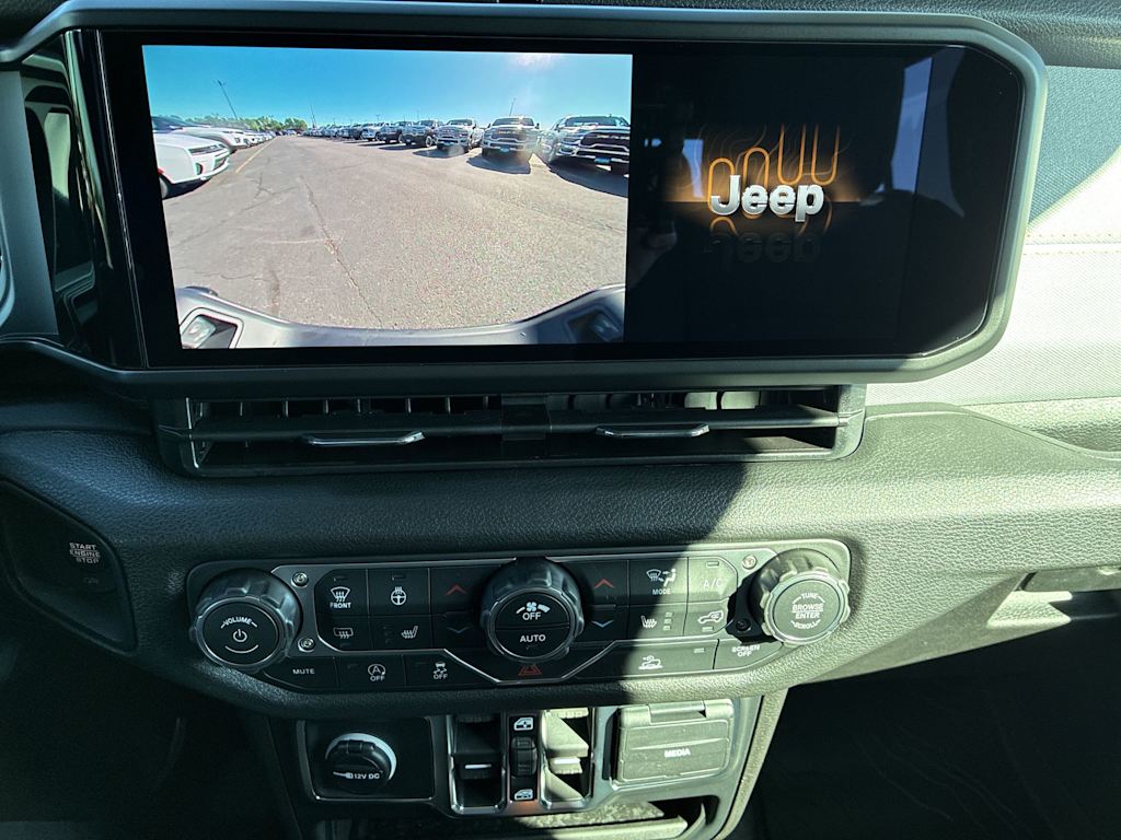 Thumbnail: 2026 Jeep Gladiator - 25