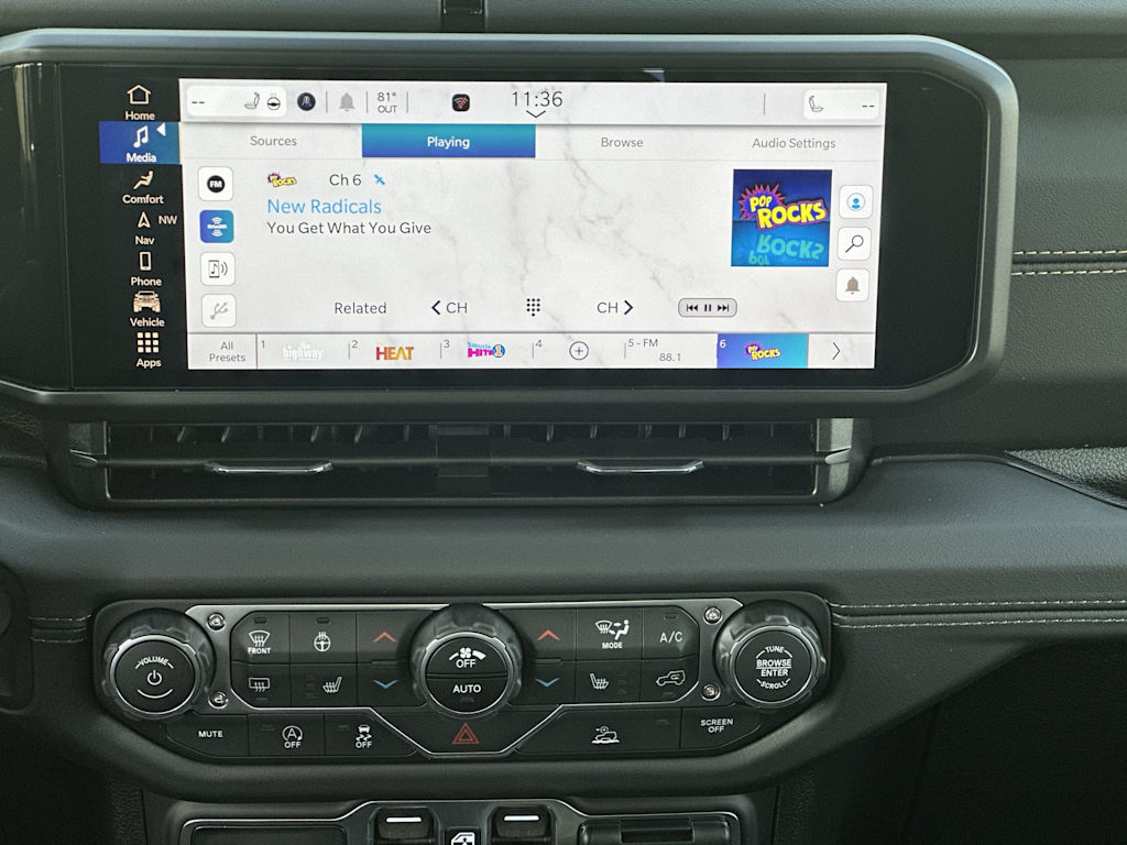 Thumbnail: 2025 Jeep Gladiator - 10