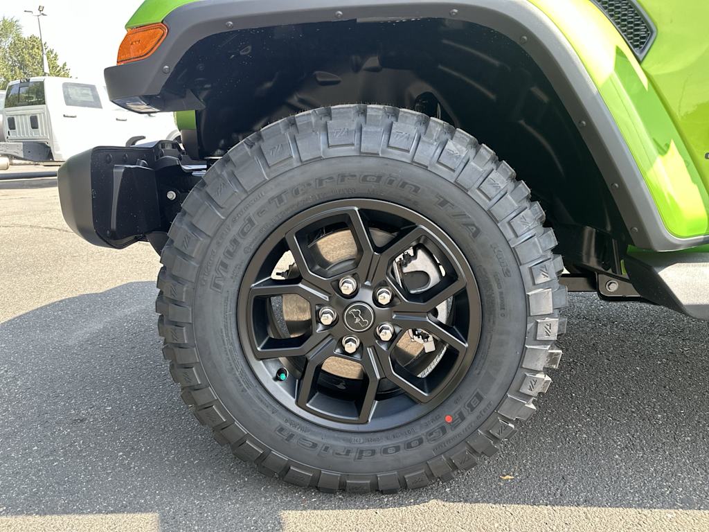 Thumbnail: 2025 Jeep Gladiator - 6