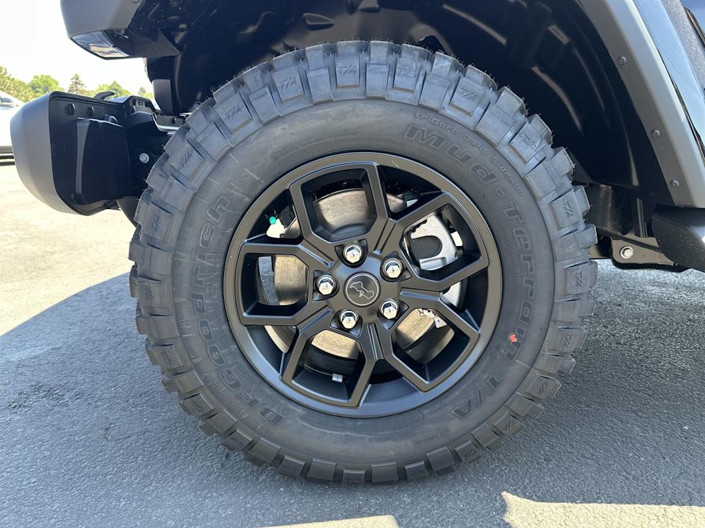 Thumbnail: 2025 Jeep Gladiator - 8