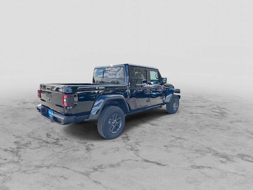 Thumbnail: 2026 Jeep Gladiator - 18