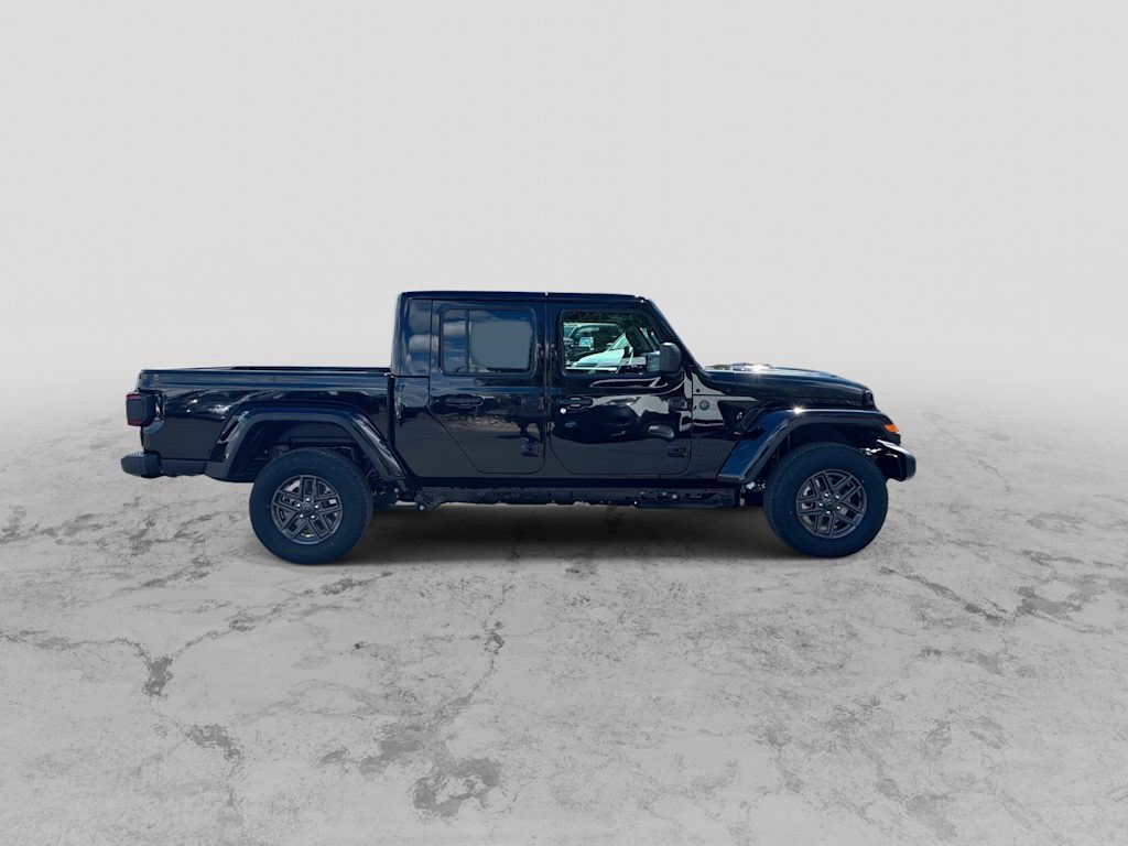 Thumbnail: 2026 Jeep Gladiator - 19