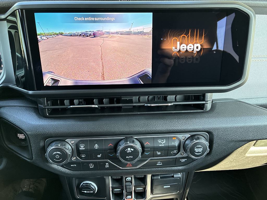 Thumbnail: 2026 Jeep Gladiator - 25
