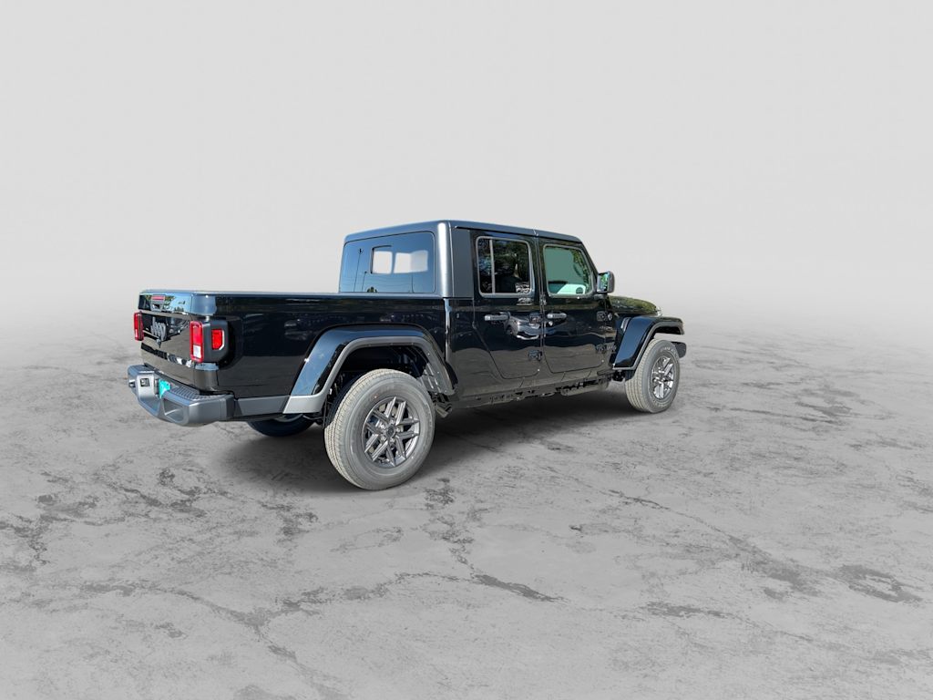 Thumbnail: 2026 Jeep Gladiator - 18
