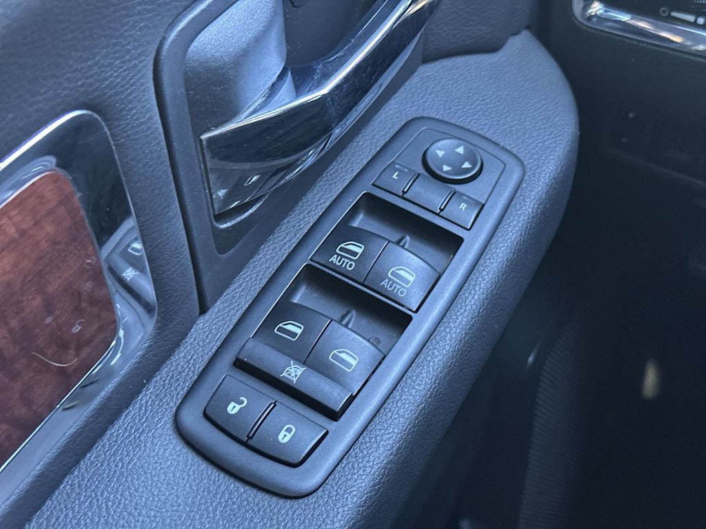 Thumbnail: 2012 RAM 1500 - 13