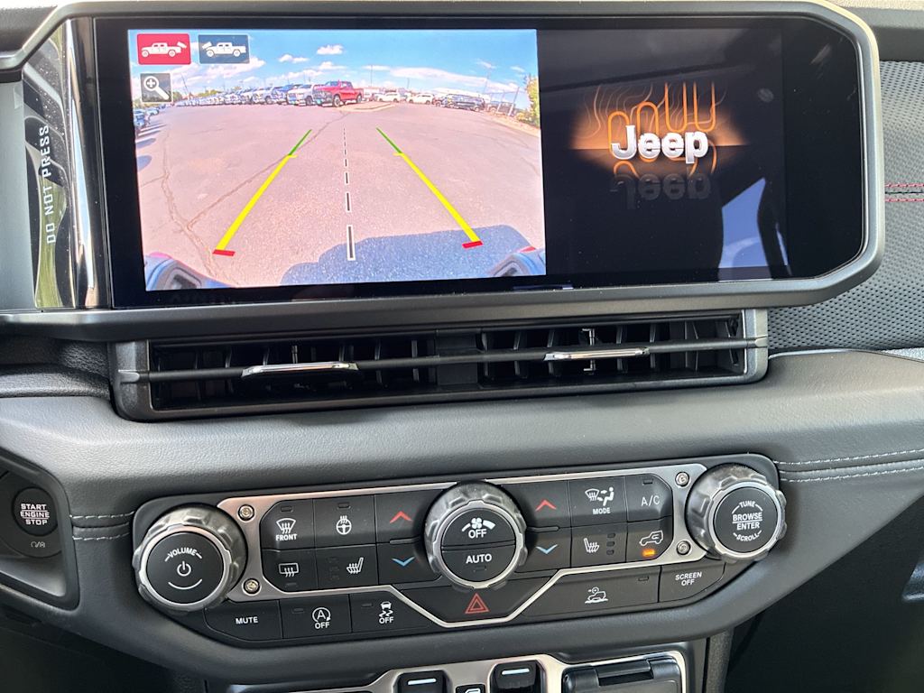 Thumbnail: 2026 Jeep Gladiator - 25