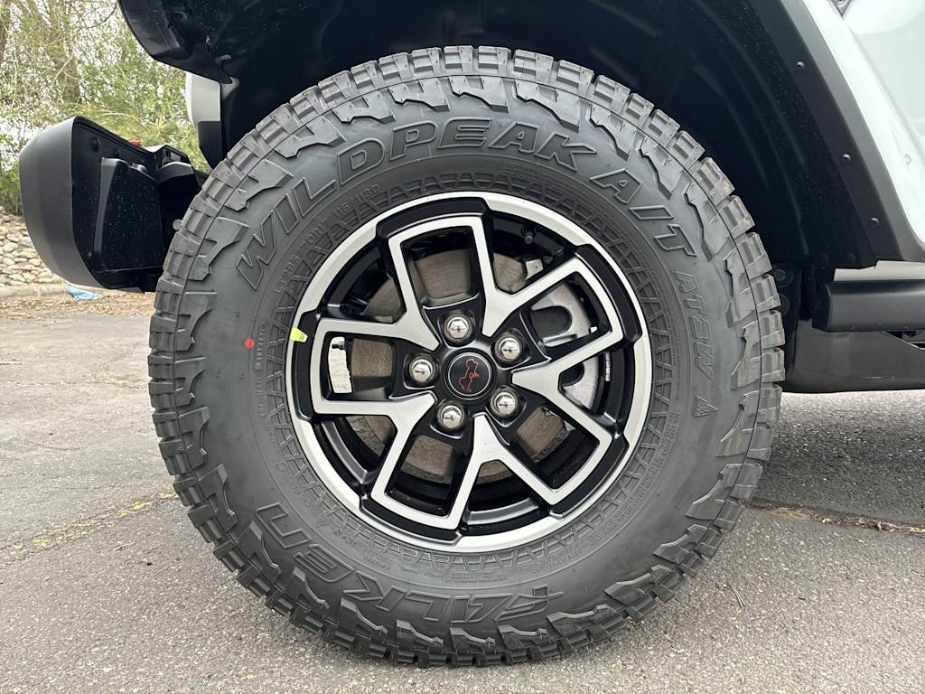 Thumbnail: 2026 Jeep Gladiator - 7