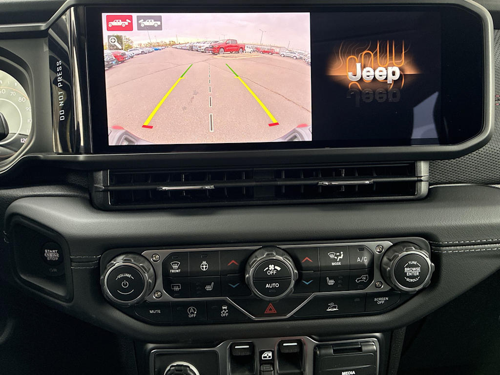 Thumbnail: 2026 Jeep Gladiator - 26