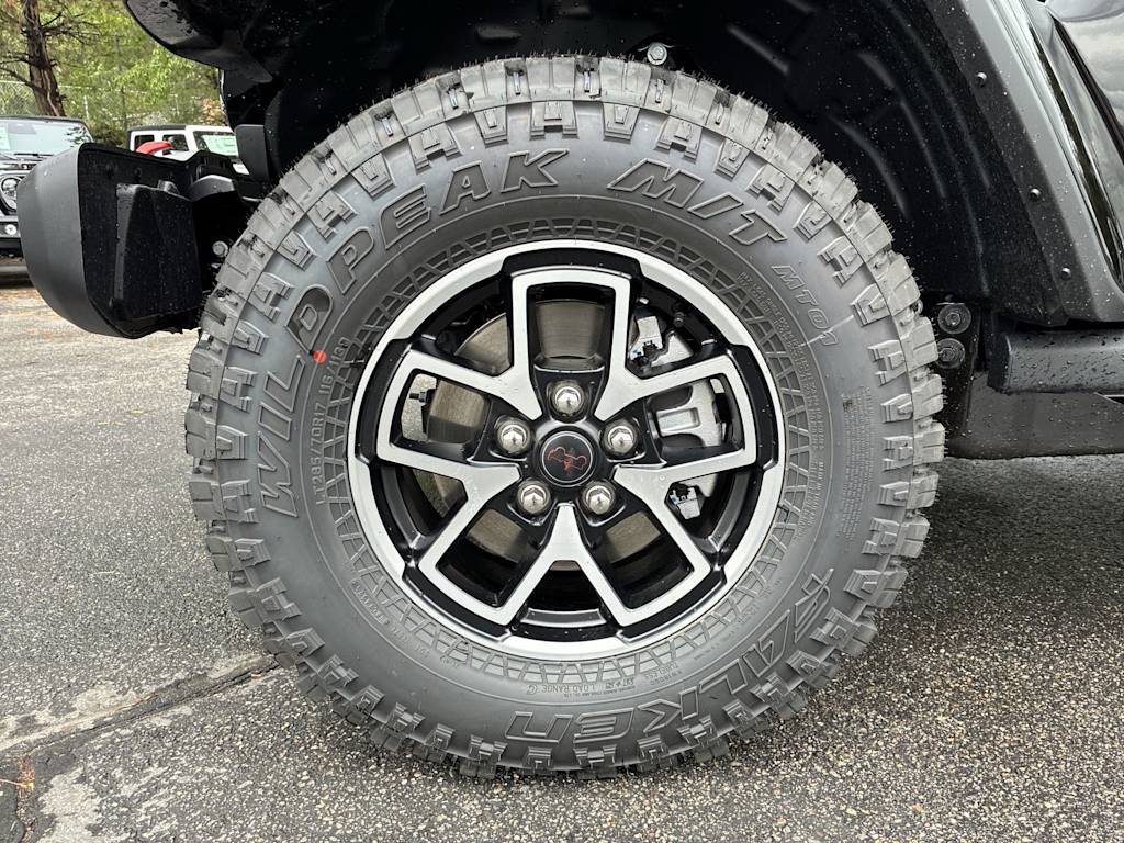 Thumbnail: 2026 Jeep Gladiator - 6