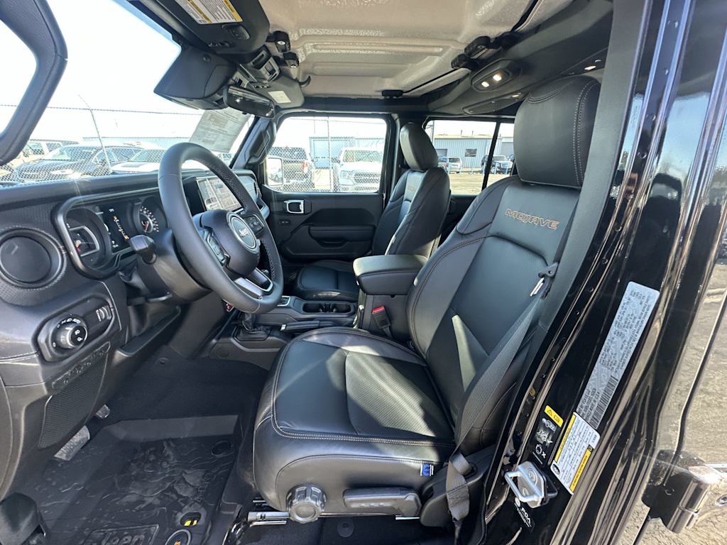 Thumbnail: 2026 Jeep Gladiator - 9