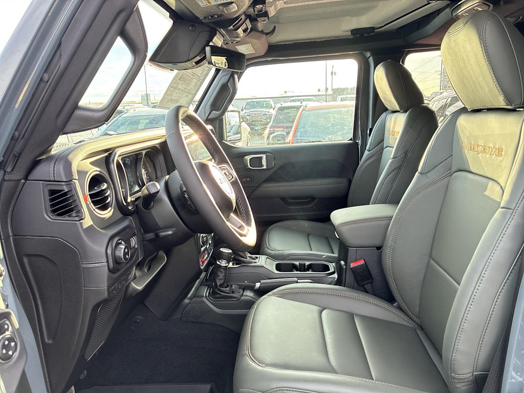 Thumbnail: 2026 Jeep Gladiator - 8