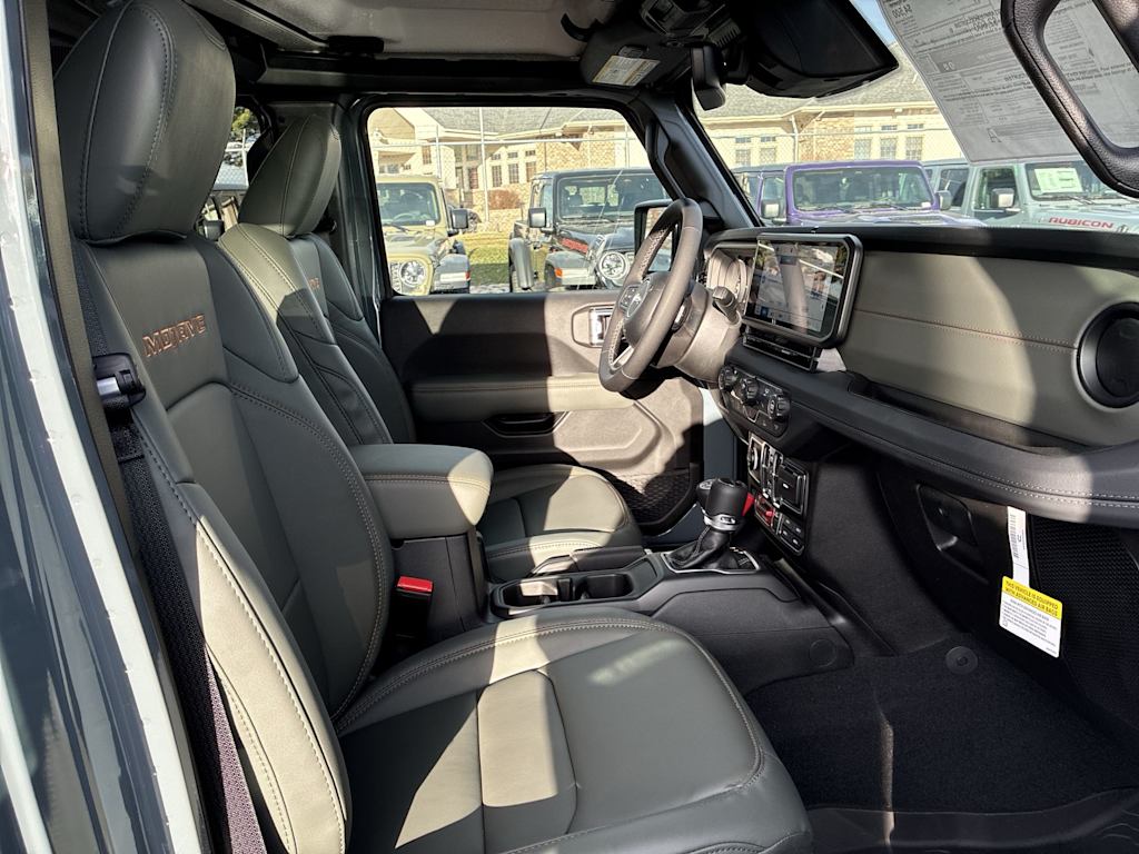 Thumbnail: 2026 Jeep Gladiator - 9
