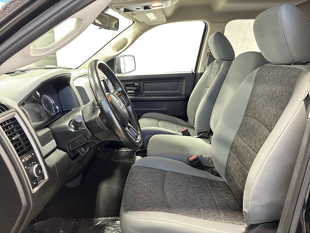 Thumbnail: 2019 RAM 1500 - 10