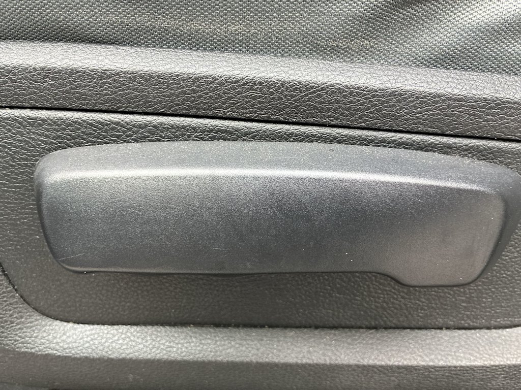 Thumbnail: 2018 RAM 1500 - 18