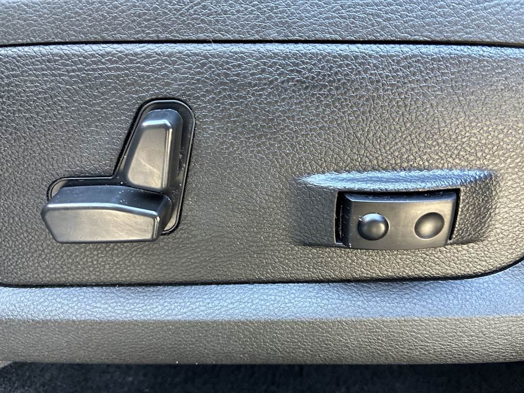 Thumbnail: 2021 RAM 1500 - 17