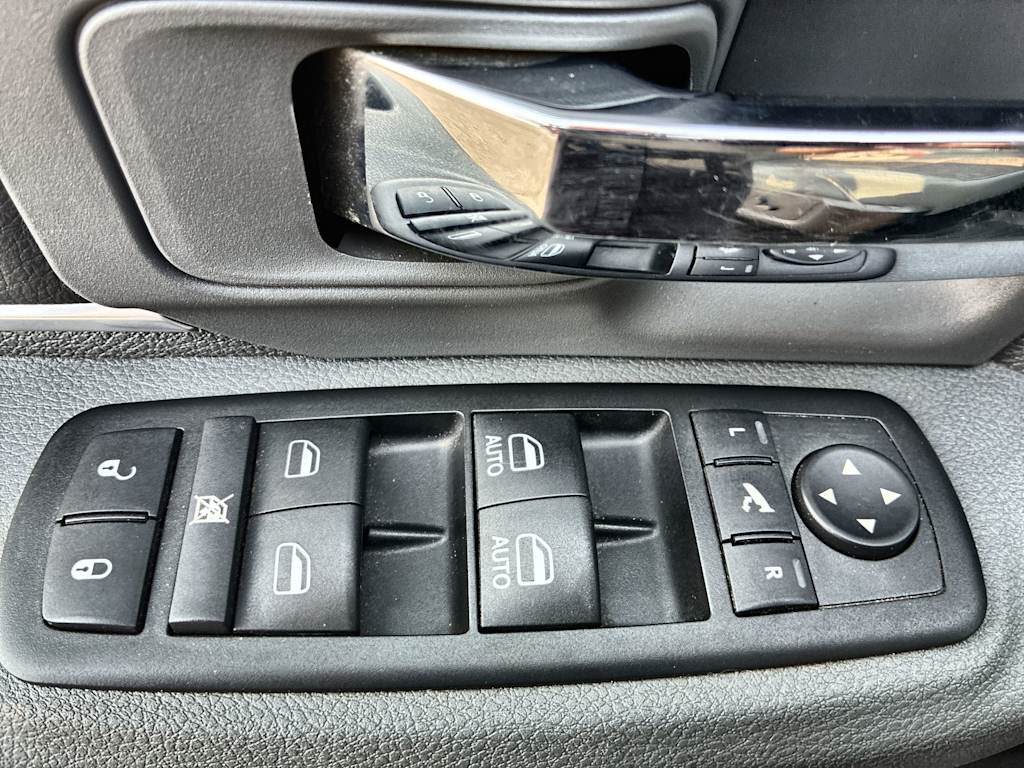 Thumbnail: 2014 RAM 1500 - 19