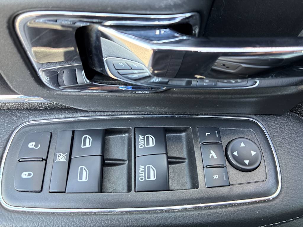 Thumbnail: 2015 RAM 1500 - 19