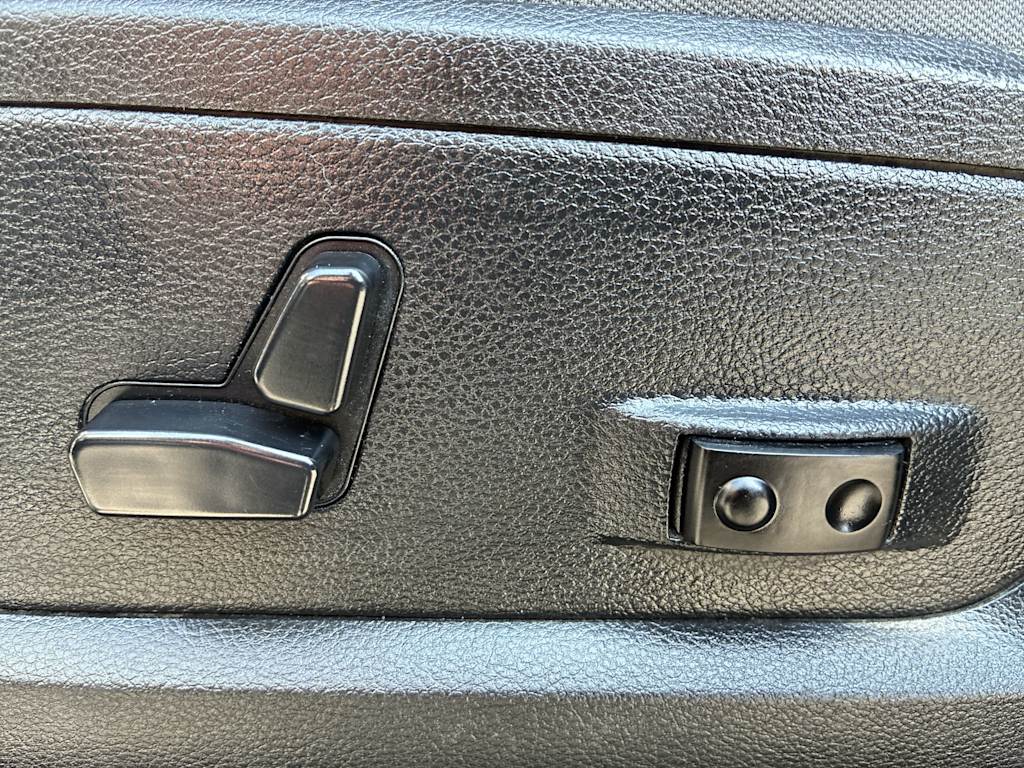 Thumbnail: 2016 RAM 1500 - 19