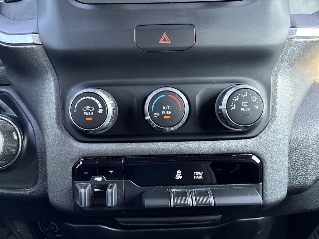 Thumbnail: 2019 RAM 1500 - 19