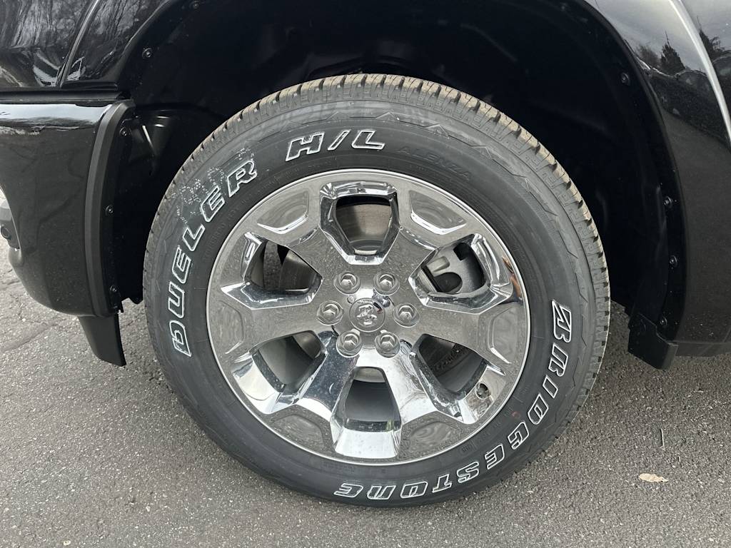 Thumbnail: 2026 RAM 1500 - 6